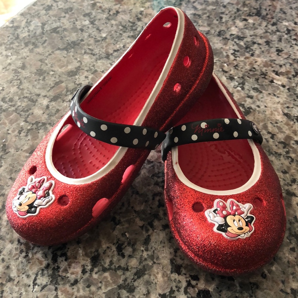 Minnie Mouse Crocs